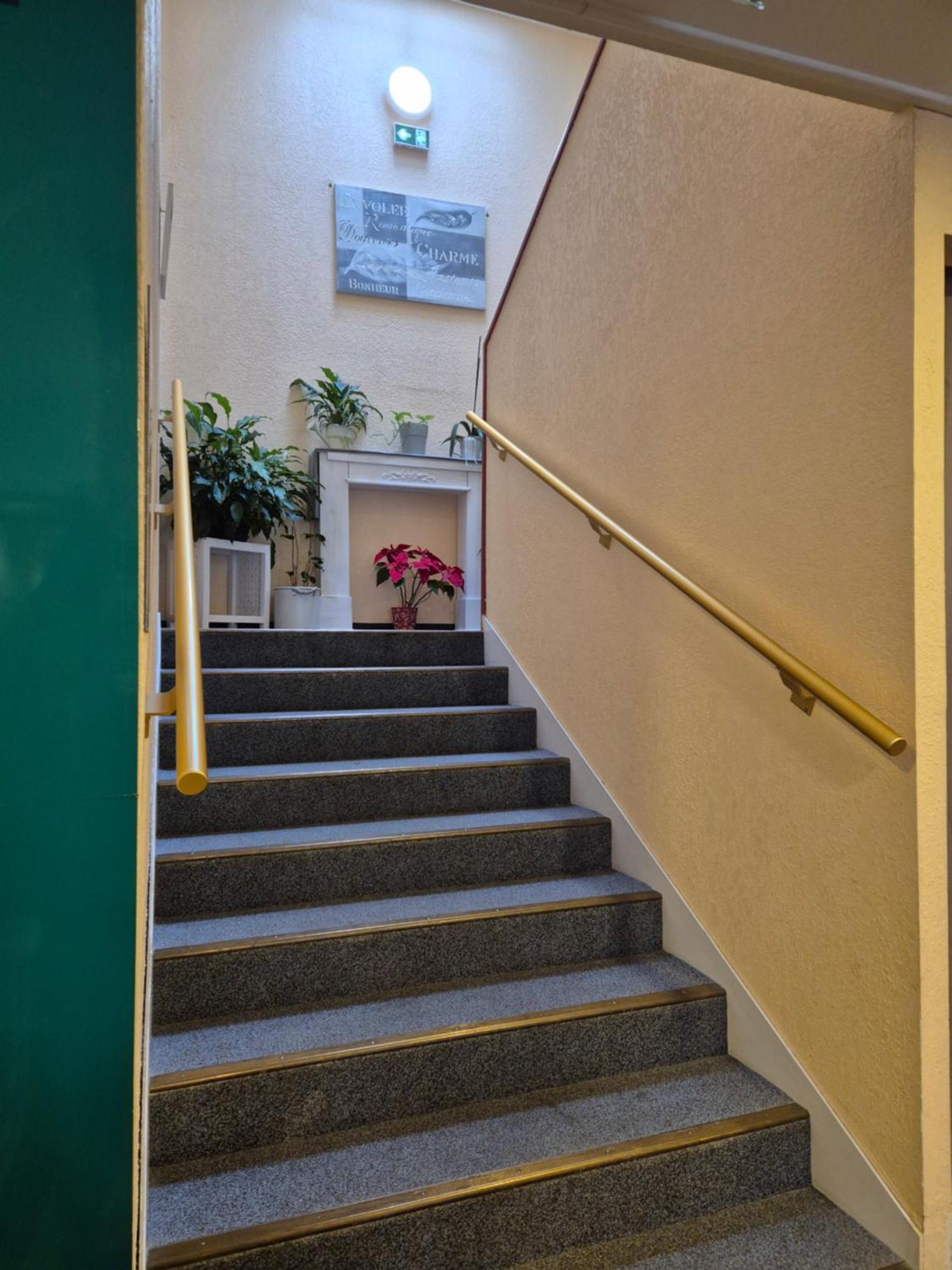 Quick Palace Epinal Exterior photo